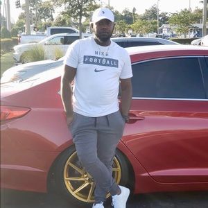 Meet your Posher, Alex